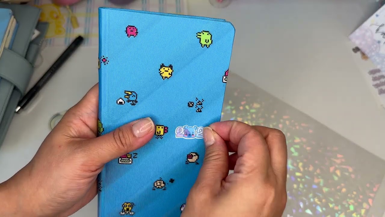 Decorate My 2026 Hobonichi Weeks Cover With Me (Super Messy & Chatty) 