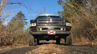 Dodge Ram 1500 1996, Off Roading!