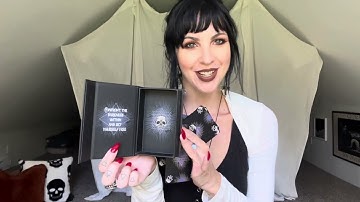 Shadows and Flame: Unboxing The Shadow of Darkness Oracle by Sirian Shadow