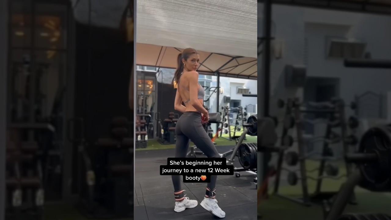 The start of her skinny girl booty transformation🍑 #glutes #gainweight