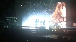 Information Paula Abdul • Cold Hearted live  Guide