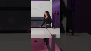 Перекинь стакан за линию и забери приз!