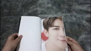 Unboxing R1SE First Album