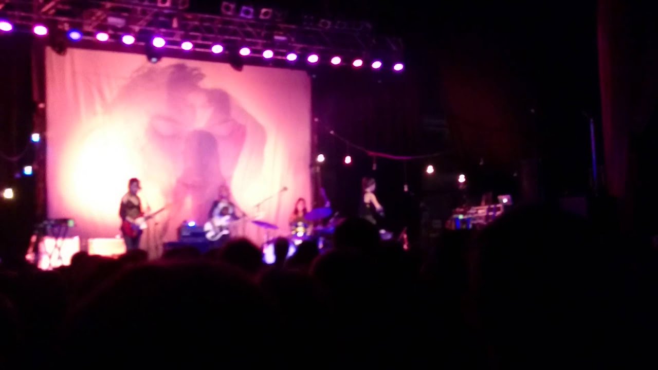 Warpaint Undertow. Live Glasgow 2015 YouTube