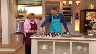 KitchenAid Gourmet Cookie Press with 12 Cookie Discs with Gabrielle Kerr