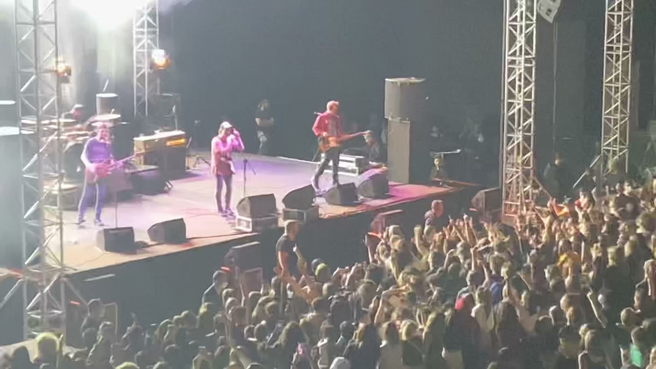 Duman - Köprüaltı 27.11.2021 Ülker Spor Ve Etkinlik Salonu