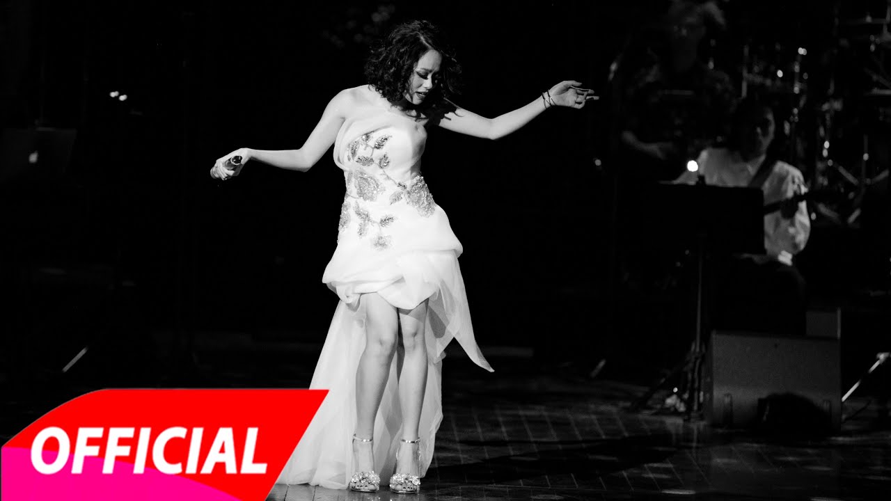 Hoàng Quyên - MÂY TRẮNG GIỮA TRỜI I LIVE CONCERT "SÓNG HẤP DẪN" 2019