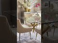 Arreglos florales detalles que enamoran #areglosflorales #sideboard #tablescapestyling