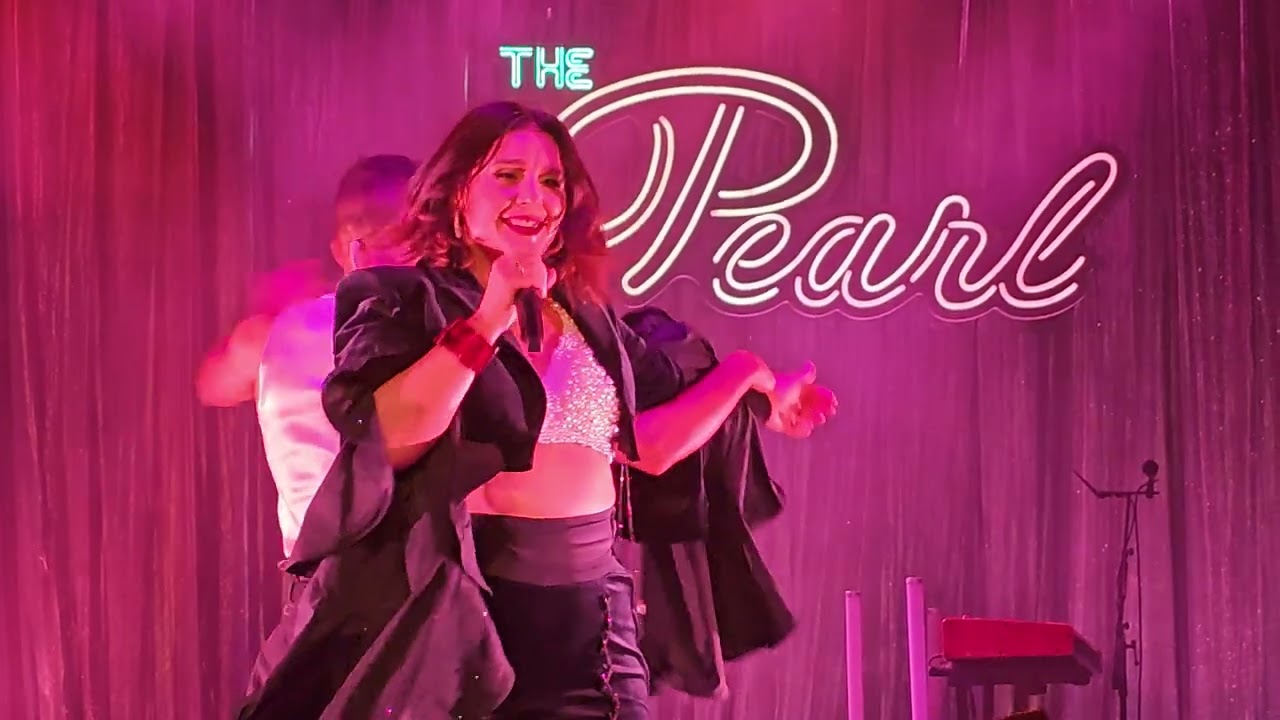 Jessie Ware - Adore Your [Remix] (That! Feels Good! Live At Union Transfer Philadelphia 10-19-2023)