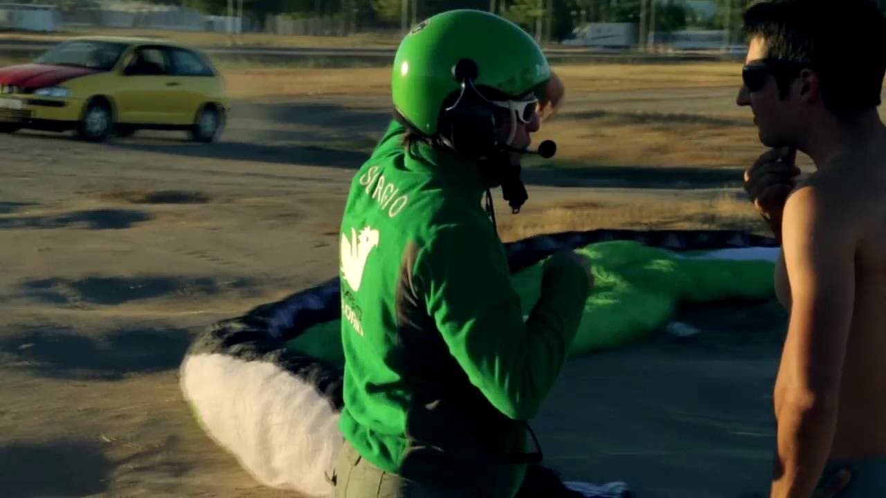 Parapente Madrid | Exibición Aérea en Toledo con paramotor