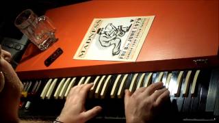 MY FULL COVER OF "LIQUIDATOR".  LIVE 1964 VOX CONTINENTAL ORGAN. chords