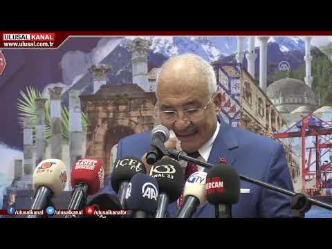 Mersin Büyükşehir Belediye Başkanı Burhanettin Kocamaz partisi MHP'den istifa etti