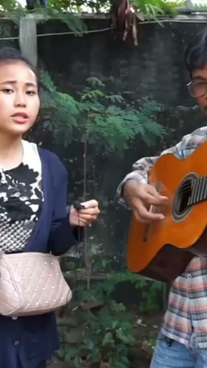 Wulan merindu cover Wulan pengamen viral #trending #youtubeshorts #shorts #video