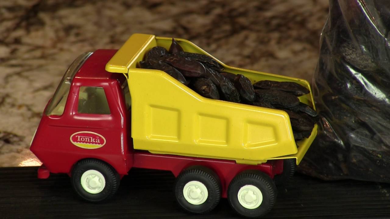 Tonka Bean Syrup from the Cocktail Dudes YouTube