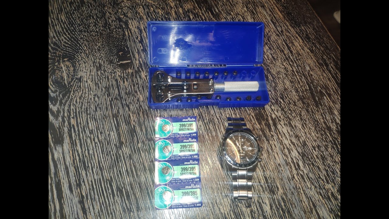 Как заменить батарейку в часах CASIO. How to replace the battery in the ...