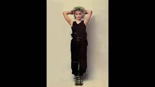 Madonna  - Borderline -  LYRICS screenshot 1