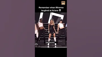 When Rihanna Laughed At Ariana Shorts 