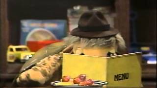 Classic Sesame Street  Jiffy The Turtle Orders Breakfast