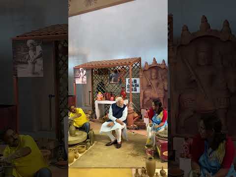 PM Modi interacts with Sculptors during Vishwakarma Exhibition