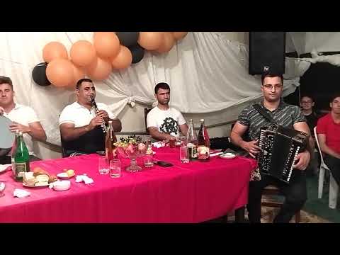 Qarpız Kəsdim Bal kimi Məzahir.Qəzəl Təsnif Hacıbaba Hüseynova Aiddir.