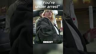 Police Confront Entitled Karen Over Expired Tags… It Gets Way Worse Than Expected 😱