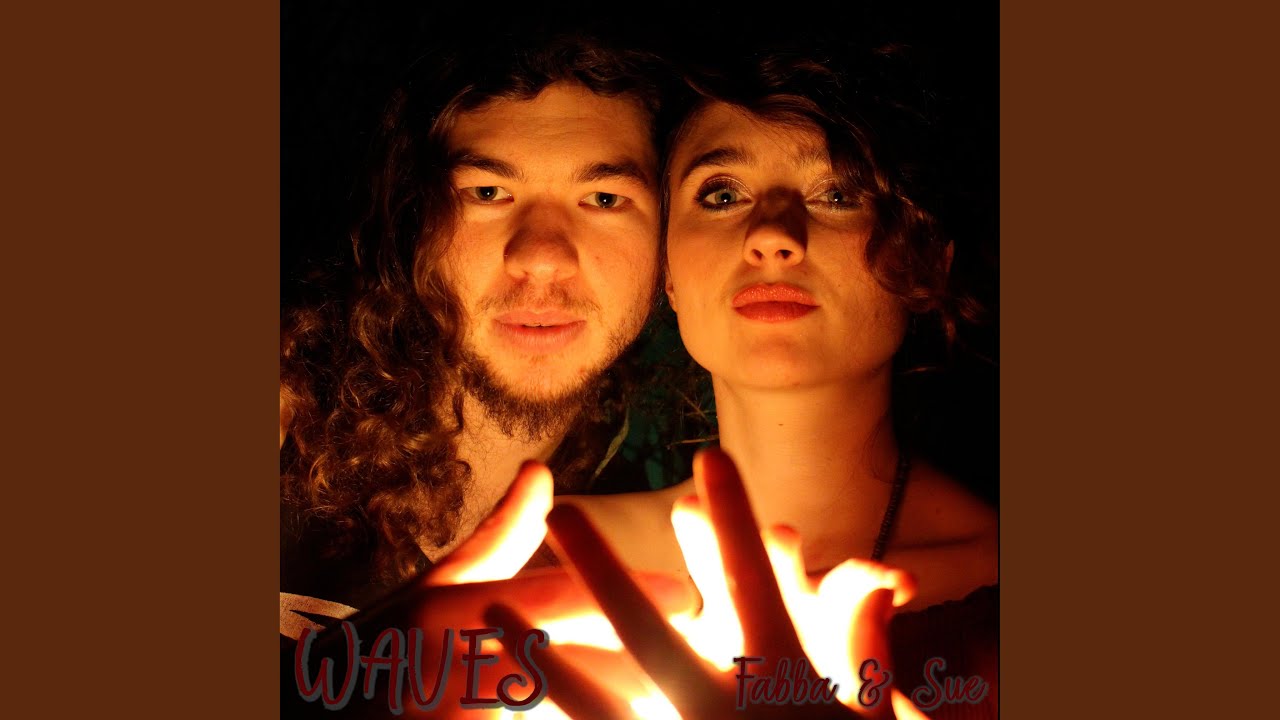 Waves auf YouTube ansehen Waves auf YouTube ansehen