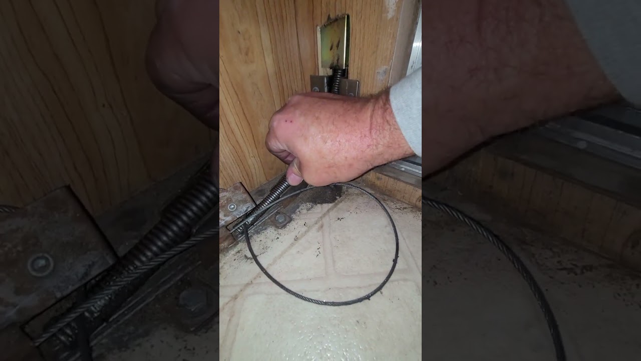 Part 9 Coachman Clipper 2003 Roof Lift Fail Repair