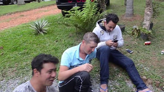 COMENDO PEIXÃO NA CASA DO MAGRÃO.