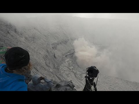 Video: Vandre Nyiragongo-vulkanen I Skyggen Af borgerkrig