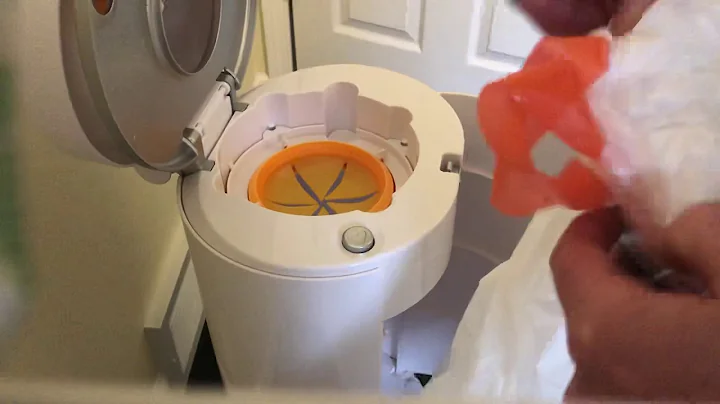 How To Change Munchkin Diaper Pail Bag