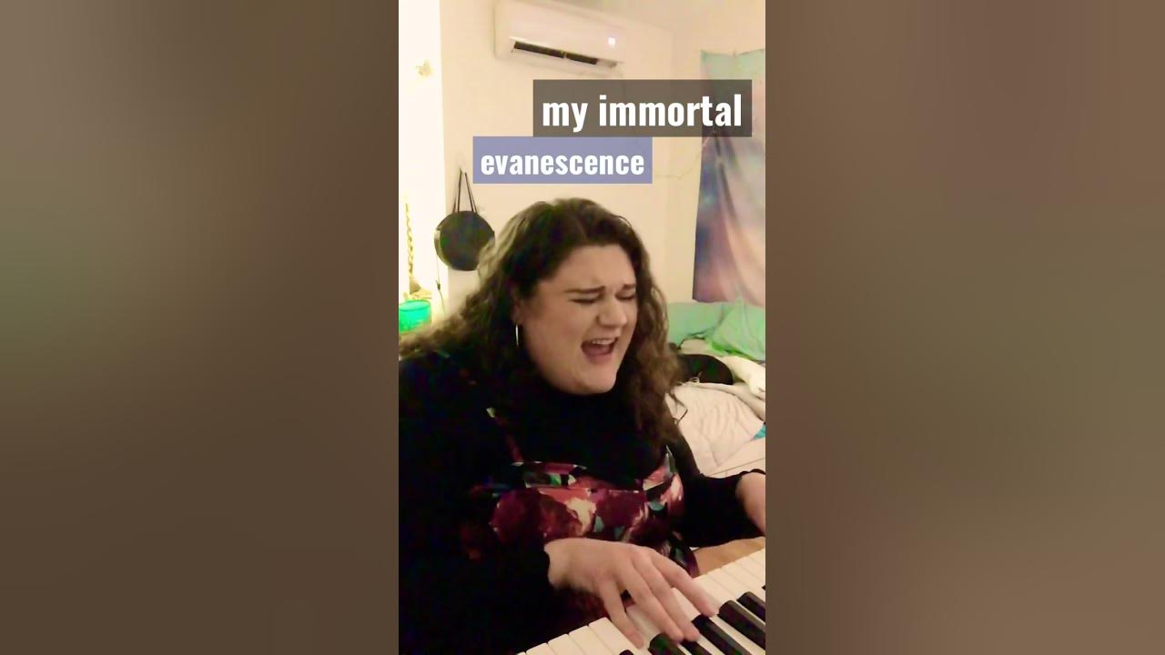 my immortal #singersongwriter #singer #coversong #cover #evanescence #2000s #singing #piano