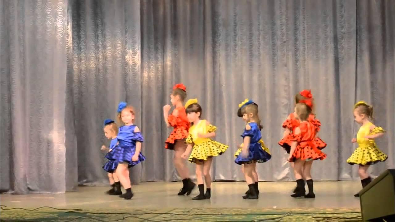 Танец буги песня. Танец буги-вуги для детей. Танец мы танцуем буги вуги. Буги-вуги детская песенка танец. Танец буги вуги поворачиваем в круге.