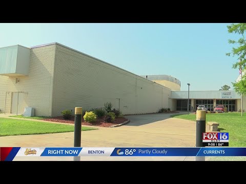 Security check causes families to miss Watson Chapel High School graduation at Pine Bluff Convention