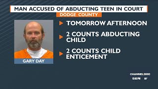 Man accused of abducting teen in court