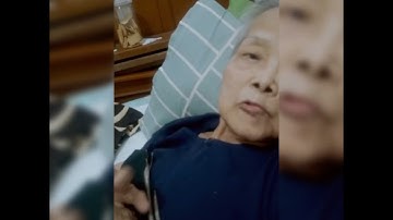 merawat lansia dan mengajak ngobrol membuatnya bahagia #ibu  #caramerawatlansia #merawatibu  #lansia