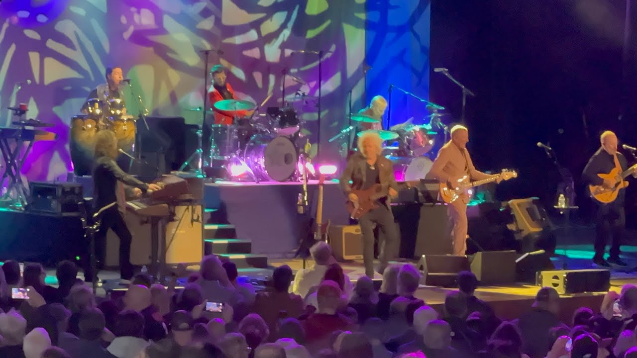 Ringo Starr & His All Starr Band-“Rosanna” (Toto) 6/15/2025 TD Pavilion Mann, Philadelphia, PA