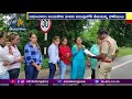 Gang of Gujarati girls detained by Police at Warangal Khammam Highway