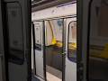 Problme de fermeture de porte sur un mf67 ligne 3 bis metro idfm ratp mf67 railway ligne3bis