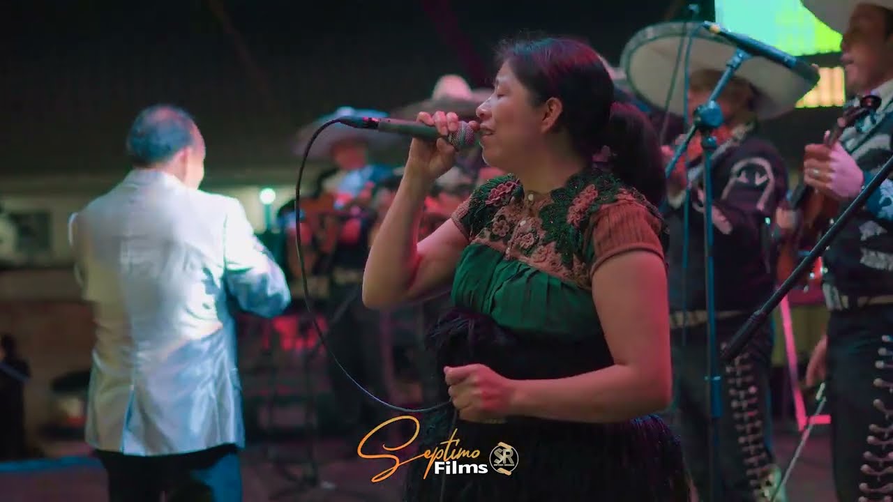 Rosy jimenez y marcelino en los 10 años aniversario, radio cordero de Dios 97.5fm