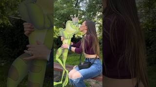 Дали краят на историята с нашия жабок е щастлив -  гледайте цялото видео 🐸🤴👑