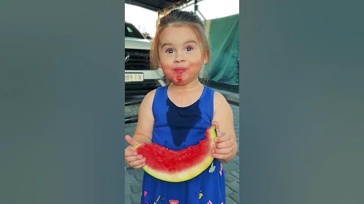 Cute baby eating watermelon 😂 #shorts #comedy #funny