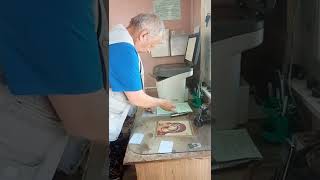 видео: Борзые борыги на штраф стоянки, не хотят отдавать скутер картинка: Борзые борыги на штраф стоянки, не хотят отдавать скутер