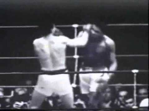 Muhammad Ali - Can't be touched