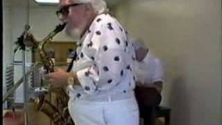 ED COX on Alto Sax with PEE WEE WOMBLE on Piano - 1992