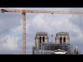 В парижском Нотр-Даме начали демонтаж строительных лесов