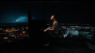 John Legend - Nervous (Piano Performance) Resimi