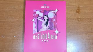 Unboxing Hong Ji Yun 1st Studio Album 'Jiyun is...'