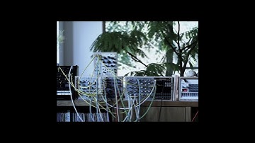 Eurorack modular synthesizer + Volca + MS-20mini Ambient / Ensemble Oscillator Rings MATHS #Shorts