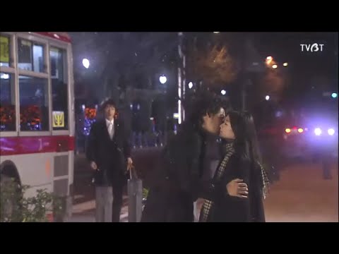 ハエが電信柱にぶつけた - ハケンの品格 Cast: 篠原涼子, 大泉洋, 小泉孝太郎, 加藤あい