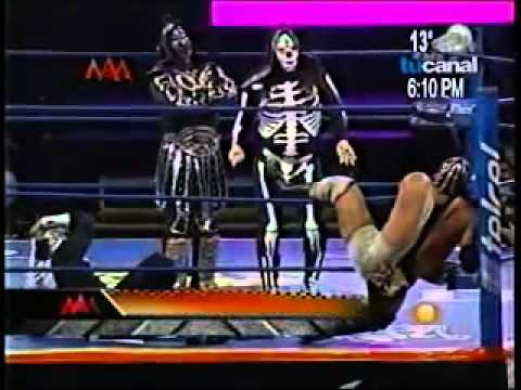 Видео: La Parka, Octagón, Octagon Jr  vs Parka Negra, Pentagon Jr , Silver King